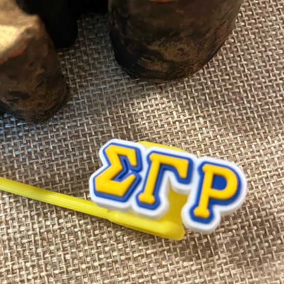 Straw Topper - Picture 2 of 3